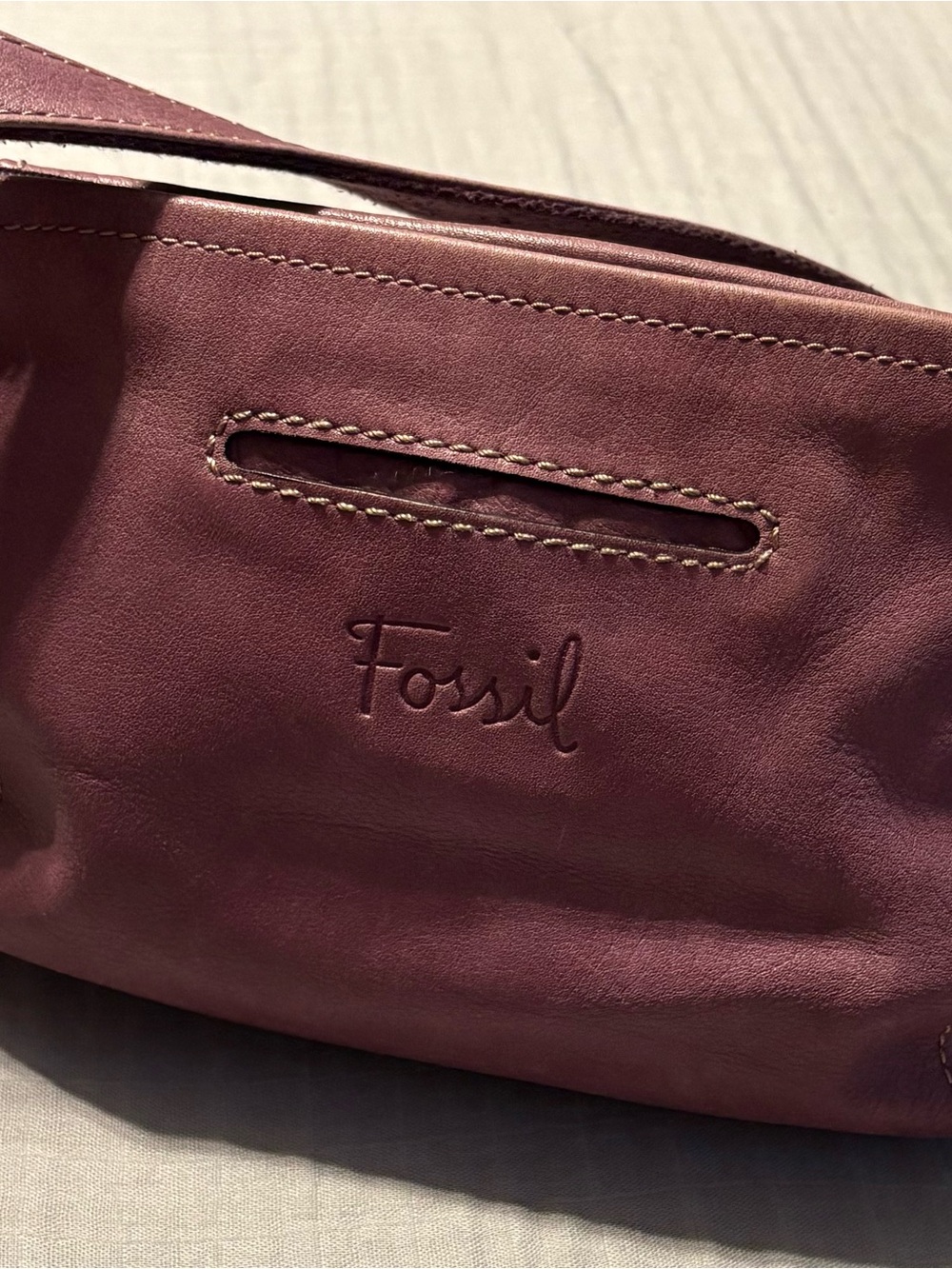 Fossil Women's Leather Shoulder Bag in Plumberry